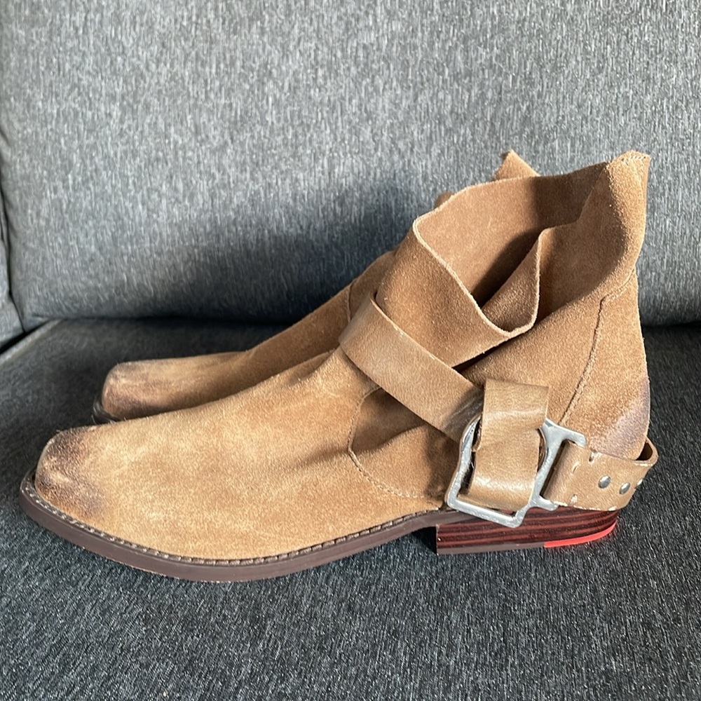 Joe’s Jeans western short boots suede size 9 ankle low heel